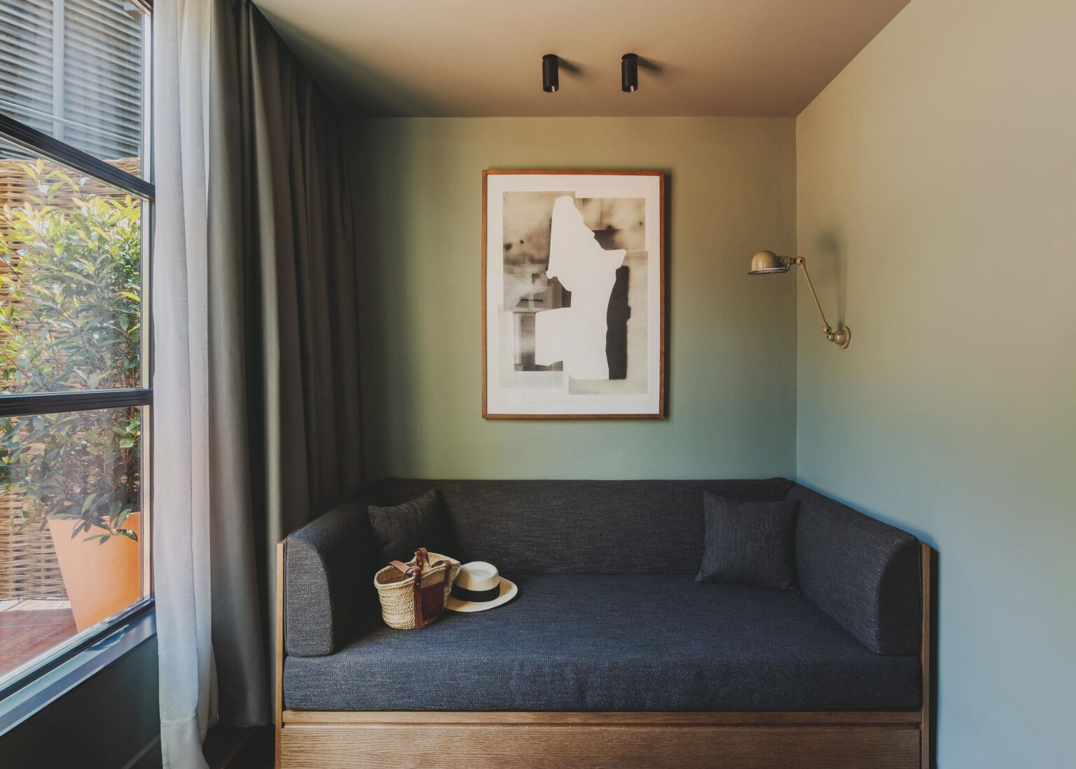 Select Green Hotels Hotel Regina Barcelona room
