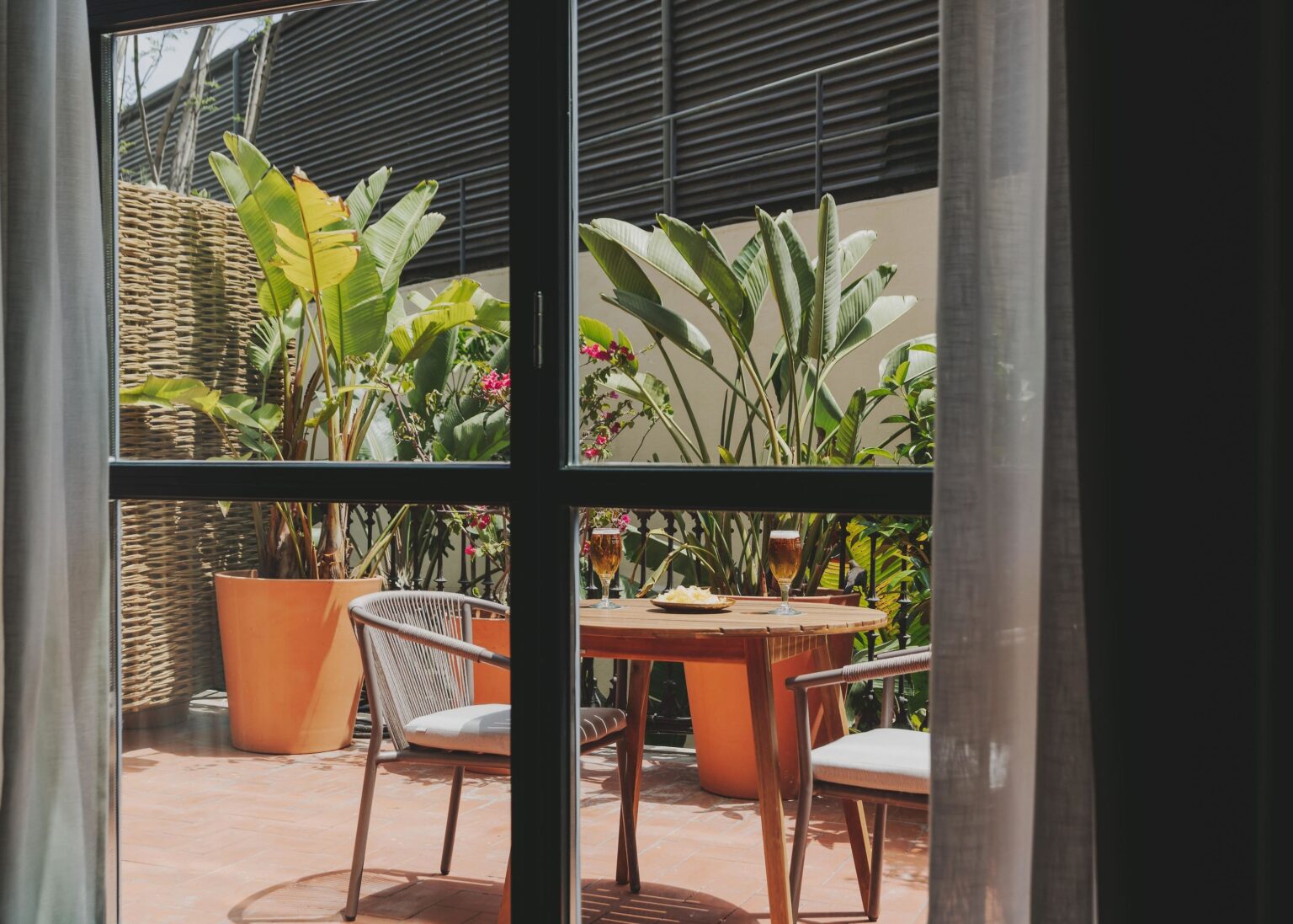 Select Green Hotels Hotel Regina Barcelona terrace