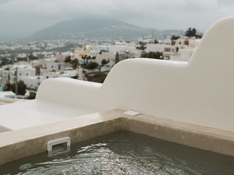 Select Green Hotels MOD vegan hotel santorini Pool mit Blick