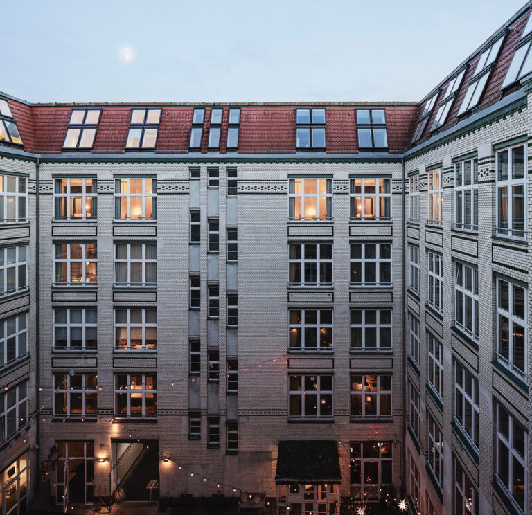 Select Green Hotels Michelberger Hotel Berlin innehof
