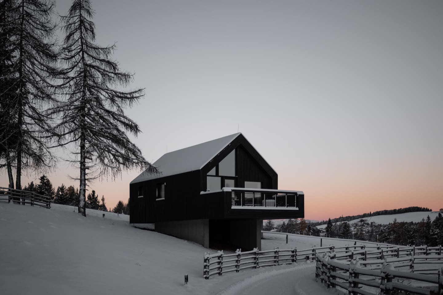 Select Green Hotels Naturhotel Pfösl Chalet Südtirol Dolomiten