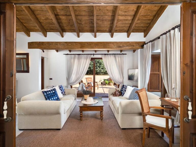 LJs Ratxo Eco Luxury Resort Mallorca relaxing area