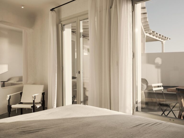 Boheme Mykonos sea view suite outdoor hot tub
