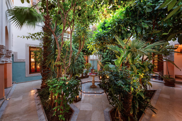 Select Green Hotels Riad Siwan internal garden