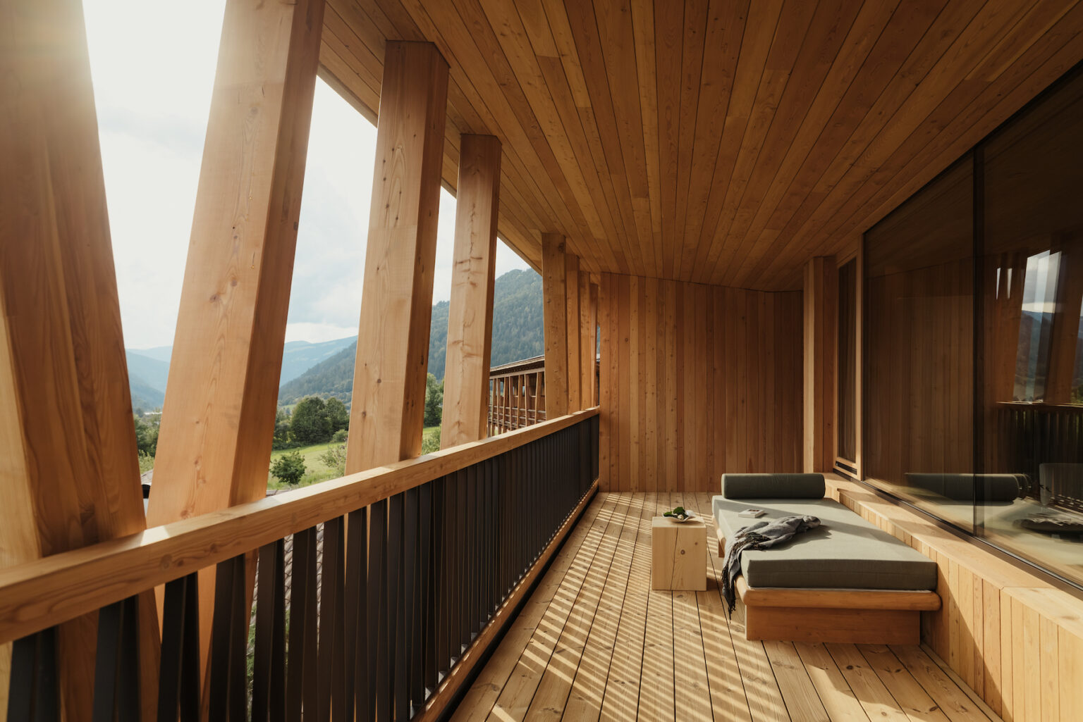 Select Green Hotels Taubers Bio Vitalhotel new suite balcony